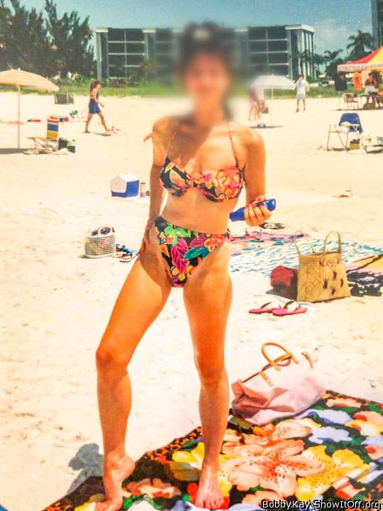 PROOF my boobs didnt develop till my 40s. Me at 27