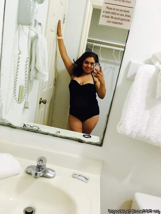Looking so fucking hot! Little black bathing suit action mmm