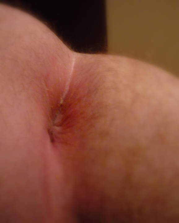 Would love to cum deep in your hole !