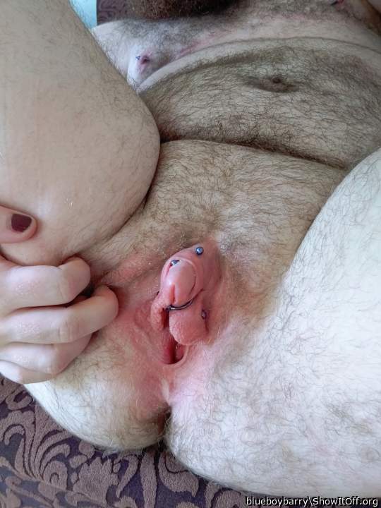 Mmm i want that plump clit in my mouth