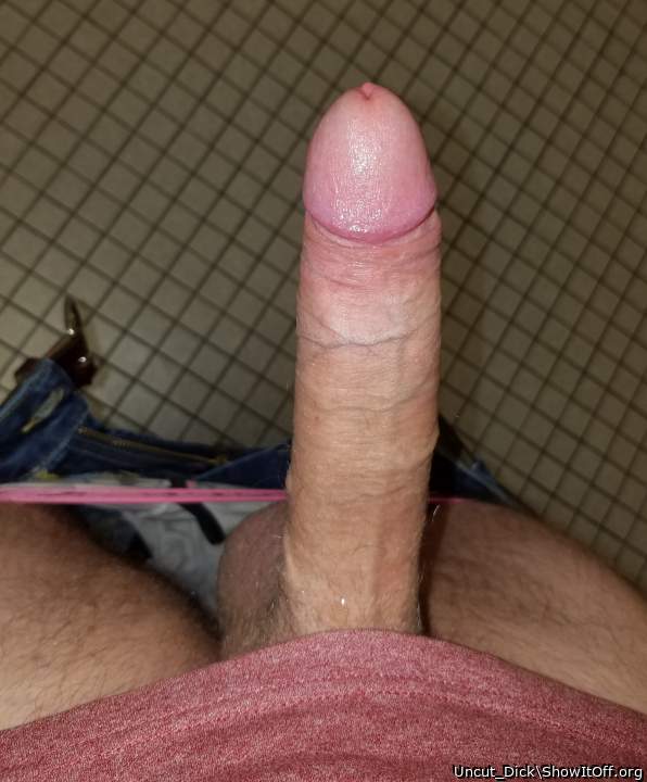 Wow hot cock !!