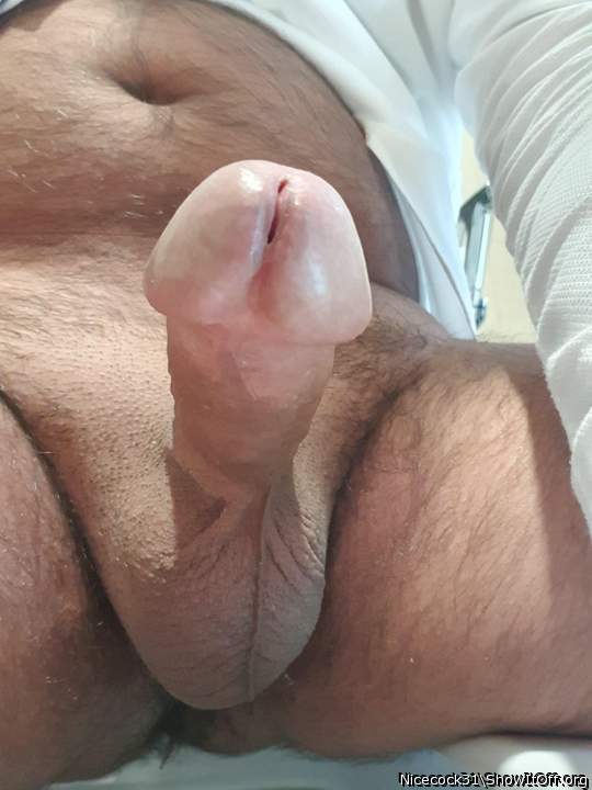 Nice cut cock and sexy eyehole