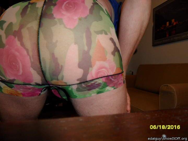Sexy ass with those panties &#128525;&#128522;&#10084;&#6503