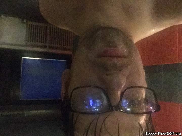 facial in gay sauna