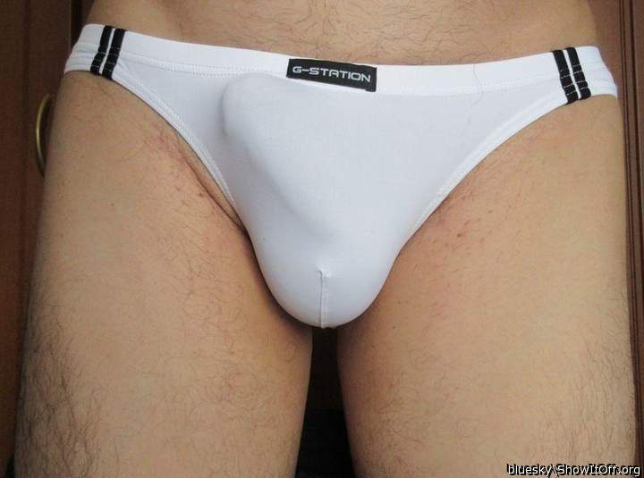 Such a hot bulge, wow!
