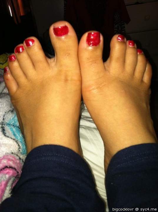 Pretty feet!    