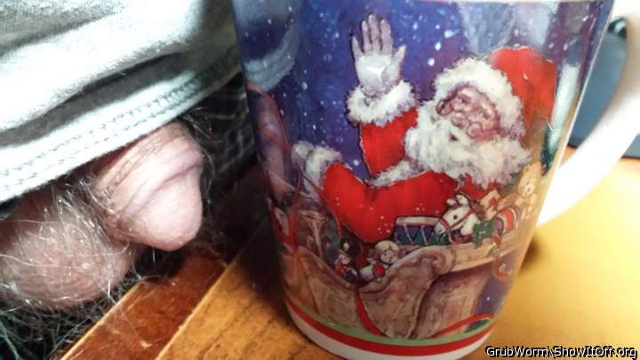 other side of Christmas cup