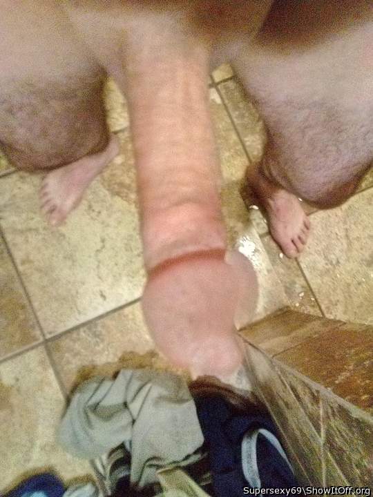 I would enjoy sucking your cock!