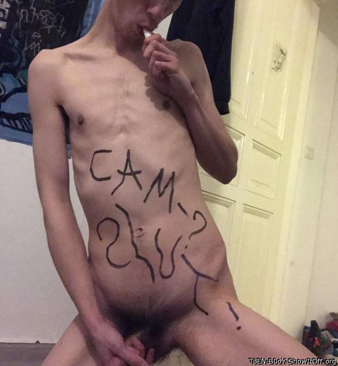 Nice pic auf Teenboy Nude and Ready to get Ur Camslave