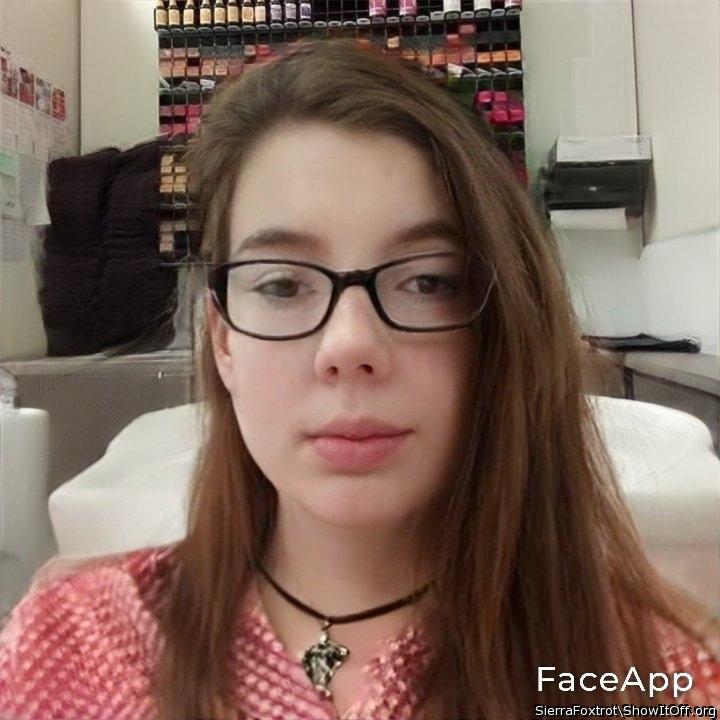 Played a bit with FaceApp, gut a stiffy as result