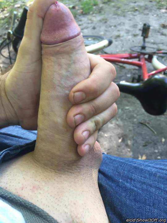 Nice smooth cock!!