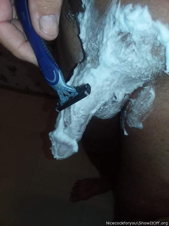 I love little shaved cock , makes my huge cock so hard .