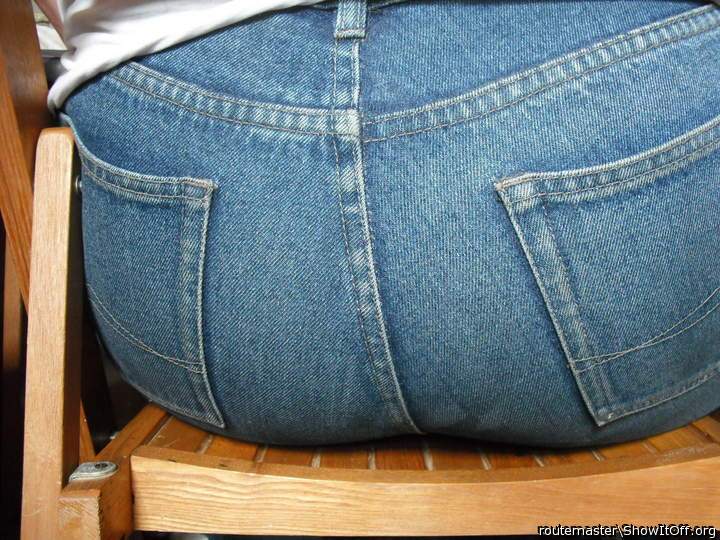 Next time I see someone wearing that shade of blue jeans, I'