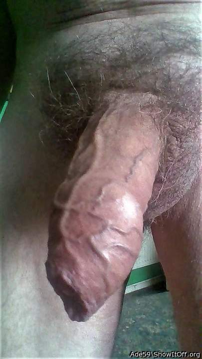 I want to suck your beautiful cock

  