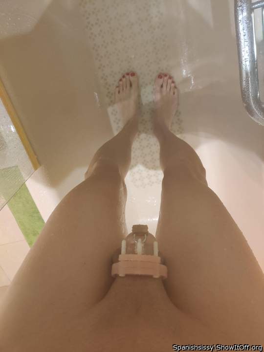 Monday shower, locked and smooth ^_^