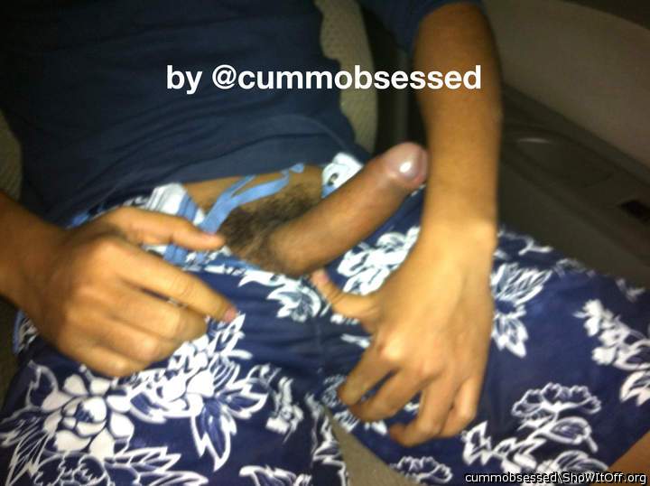 Adult image from cummobsessed