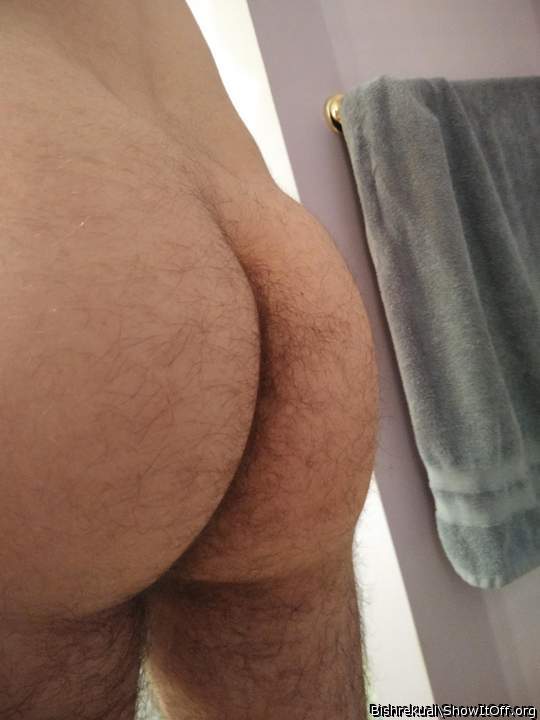 gorgeous meaty man ass.   beautiful