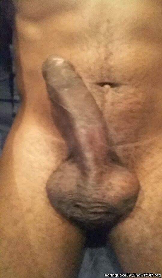 Fantastic thick black cock! Will you give me to suck it, ple