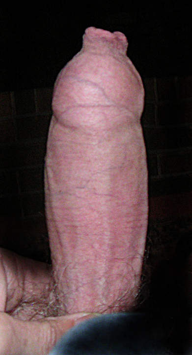 Such a perfect penis..love the natural look
