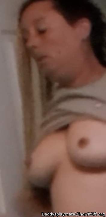 Adult image from Daddysplaymate