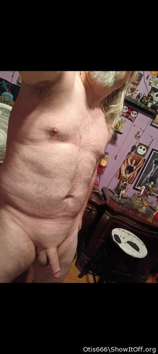 Adult image from Otis666