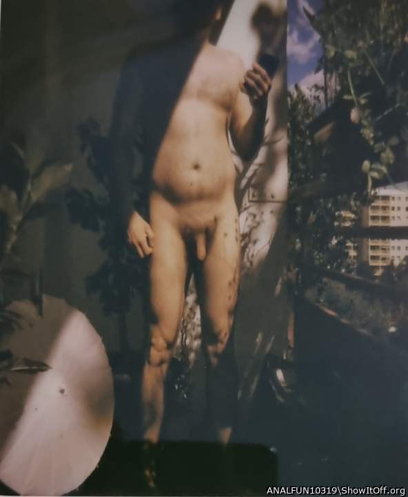 nackt polaroid von mir auf dem balkon