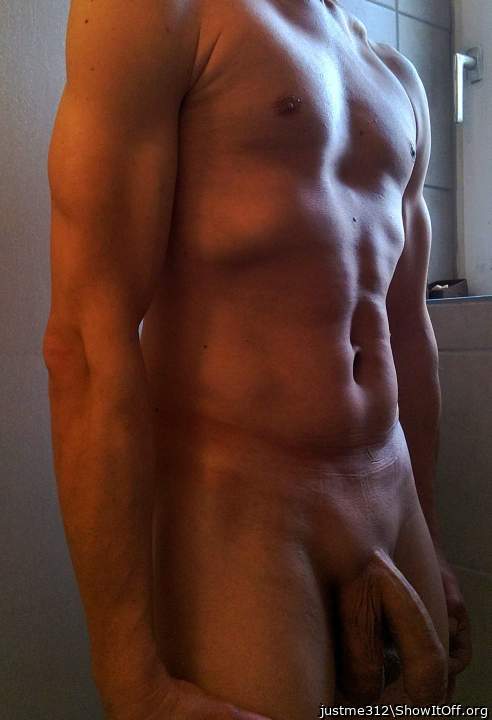 Very handsome 👌sexy figure.