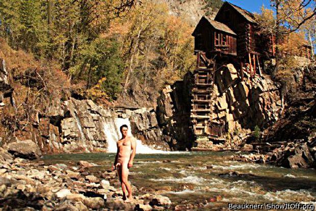 Adult image from Beauknerr