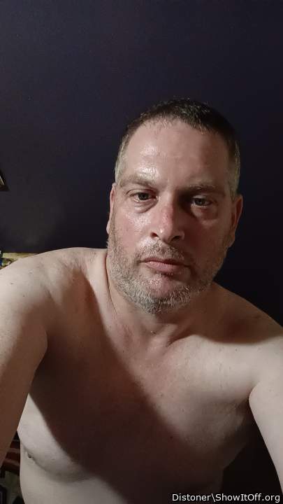 Adult image from Distoner