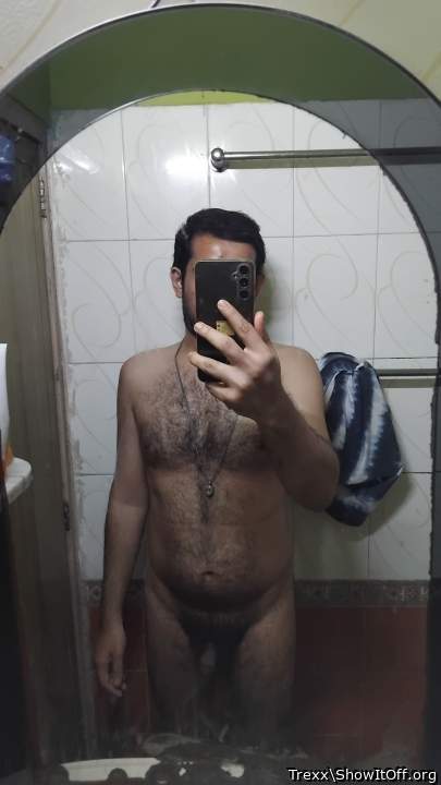 Mirror selfie 🤳