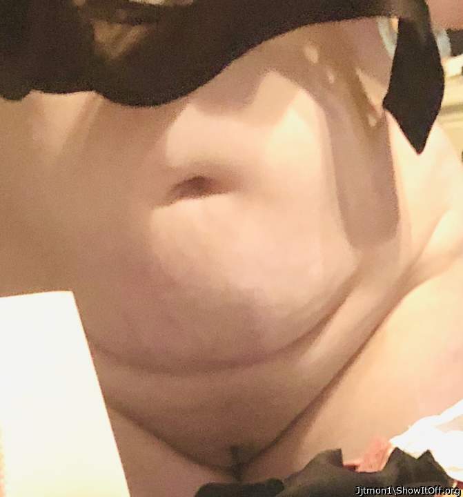 Wifes pussy had to sneak pic