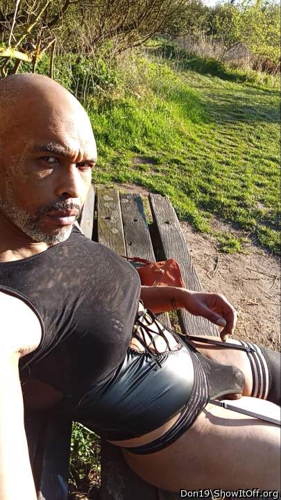 Adult image from Don19