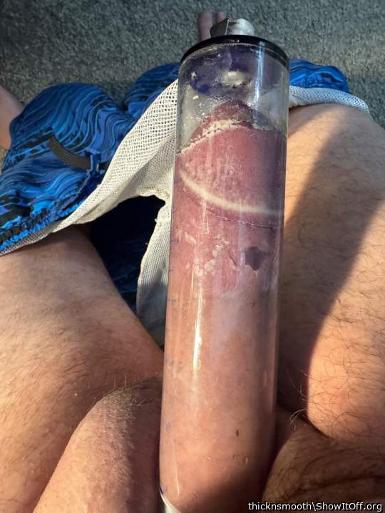 Bring your pumping gear and hot school buddy over and let's 