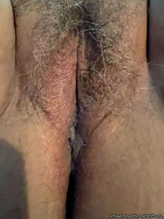 I wanna shoot a warm cream pie in that pussy