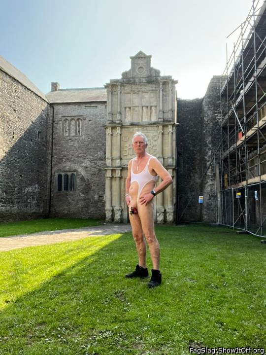 Adult image from FagSlag