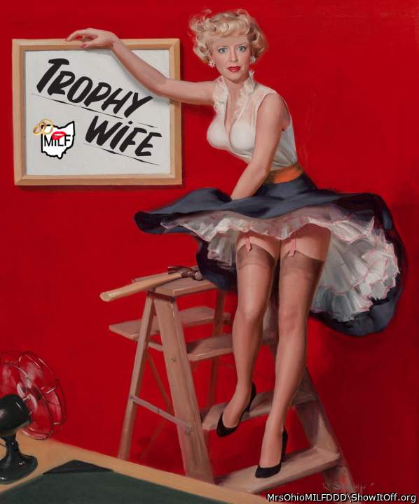 Adult image from MrsOhioMILFDDD