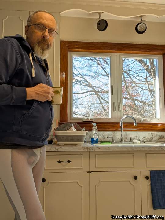 Adult image from SissyBobbi