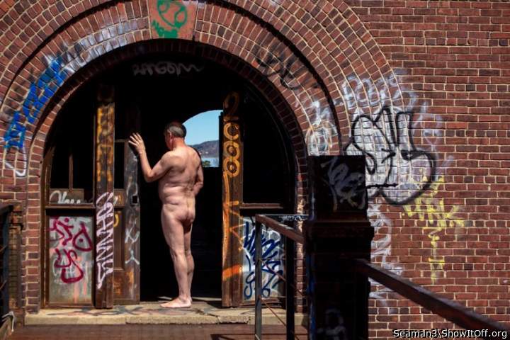 Adult image from Seaman3