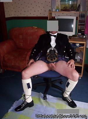 Adult image from littleboabie
