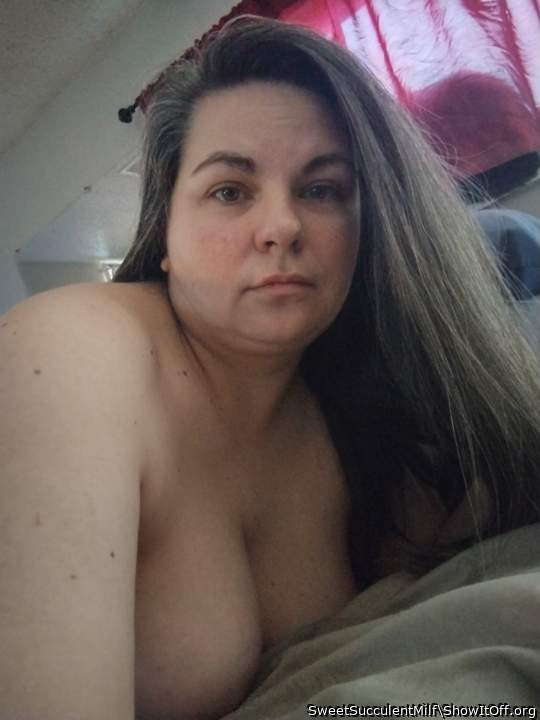 Adult image from SweetSucculentMilf