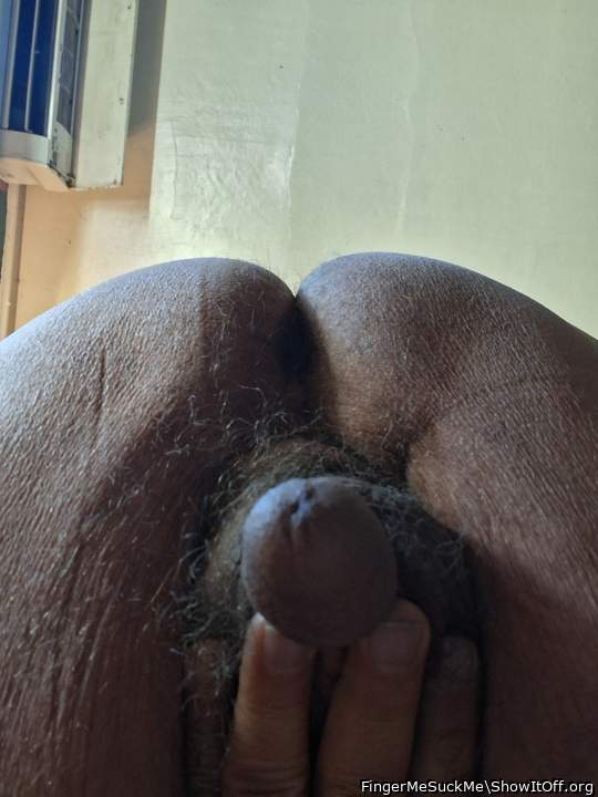 Good pose for your handle name!  