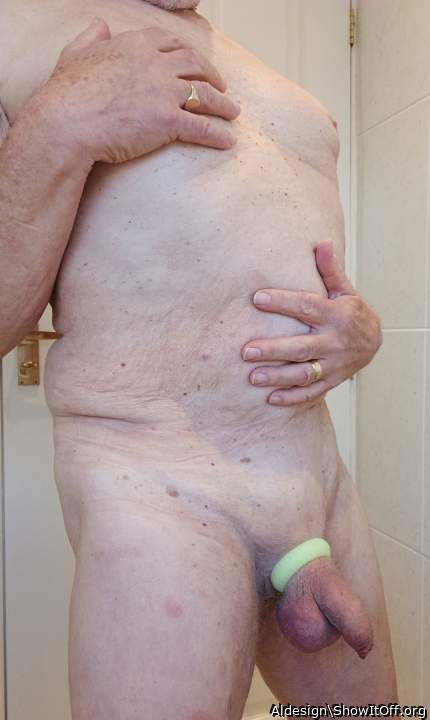 HOT stuff sexy man...looking good!!   