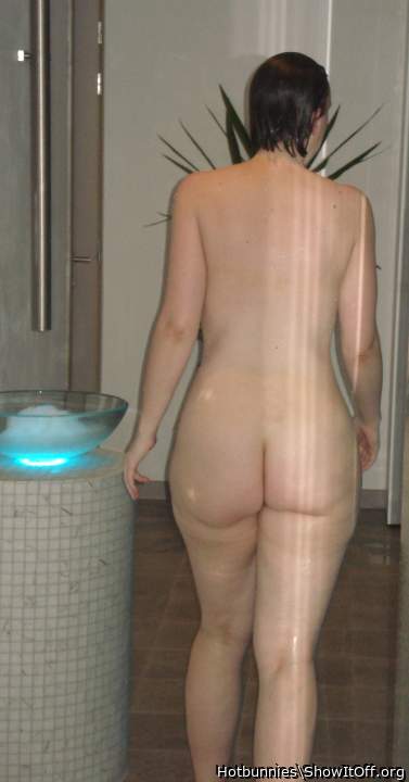 I want to put my tounge in your ass!