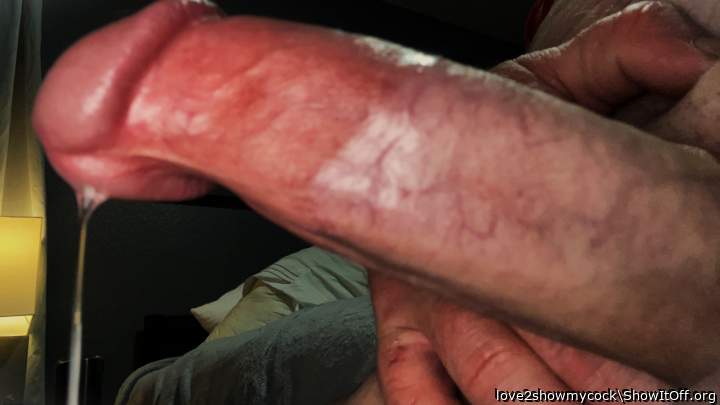 Adult image from love2showmycock