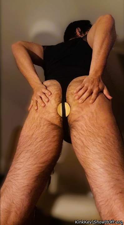 Adult image from KinkKev