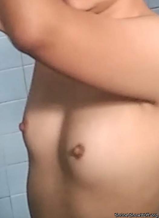 Would love tp suck on your beautiful tits! 
