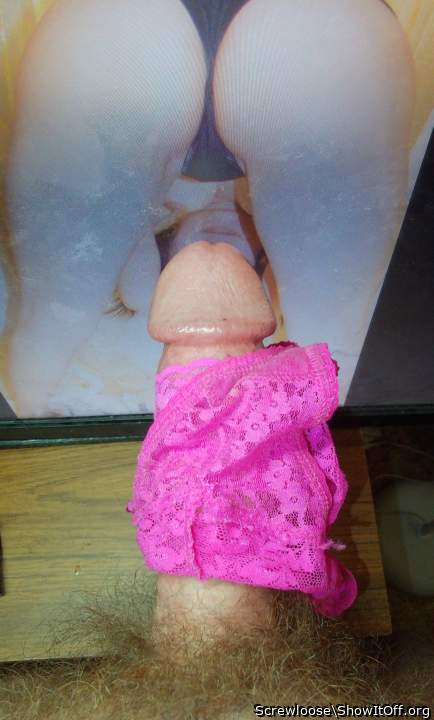 AsiaLove thinks her tiny butt looks too big here...