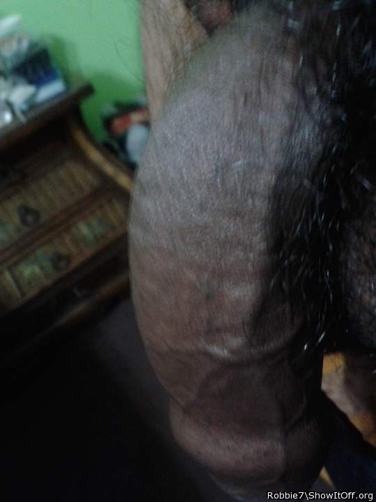 thick cock you got there 
wanna chat? kik me: pitarmh