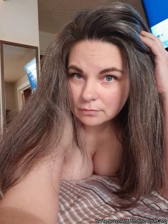 Adult image from SweetSucculentMilf