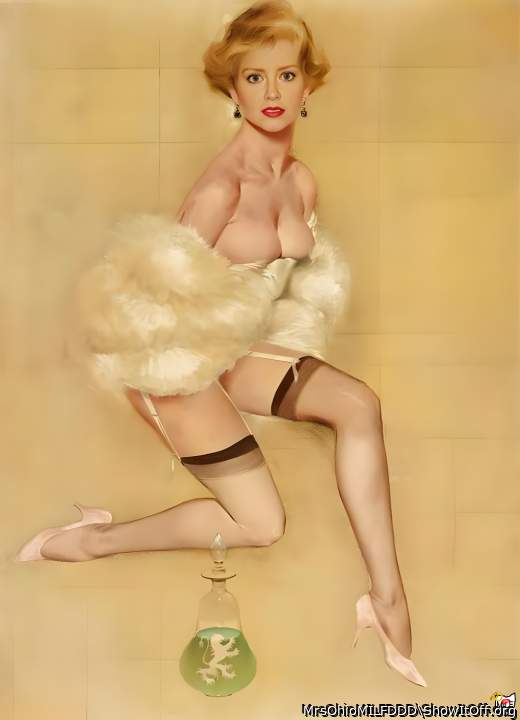 Adult image from MrsOhioMILFDDD